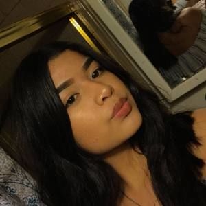 Meet your Posher, Julieë